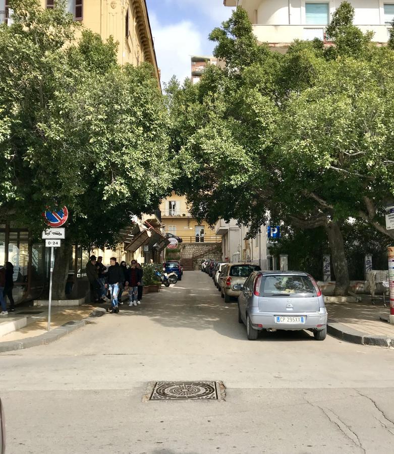 לינה וארוחת בוקר אגריג'נטו La Passeggiata Di Girgenti מראה חיצוני תמונה
